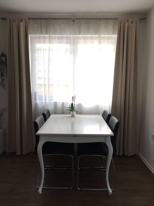 Апартаменты Cozy And Charming Apt. Сараево Экстерьер фото