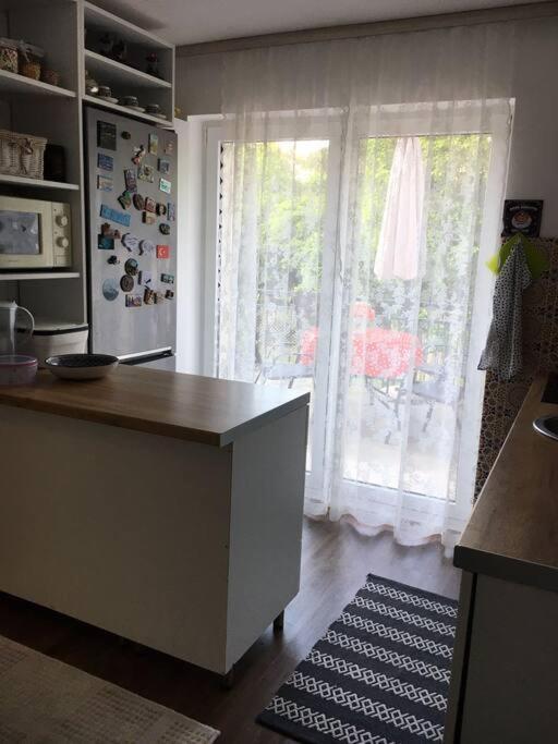 Апартаменты Cozy And Charming Apt. Сараево Экстерьер фото